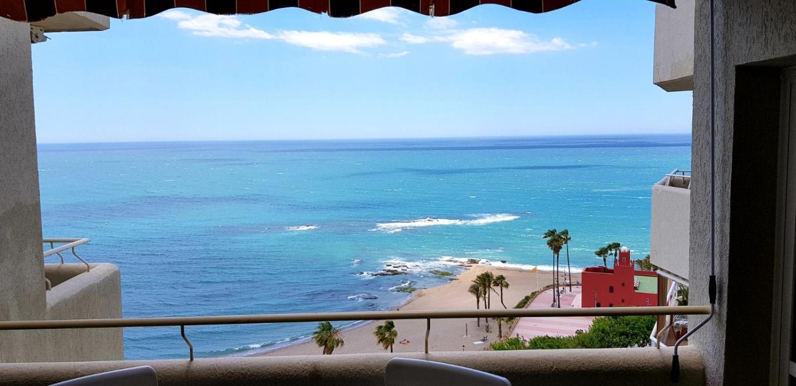 Benalbeach Front Lejlighed *